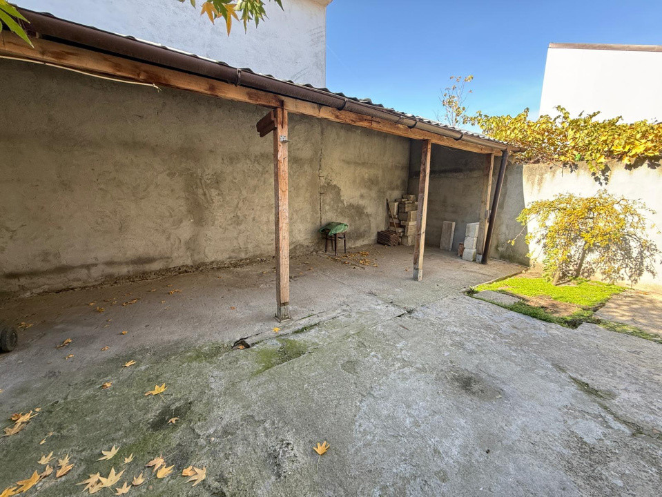 Casa P+1, 196 MP teren, 71,35 MP utili, Craiova, Lascar Catargiu