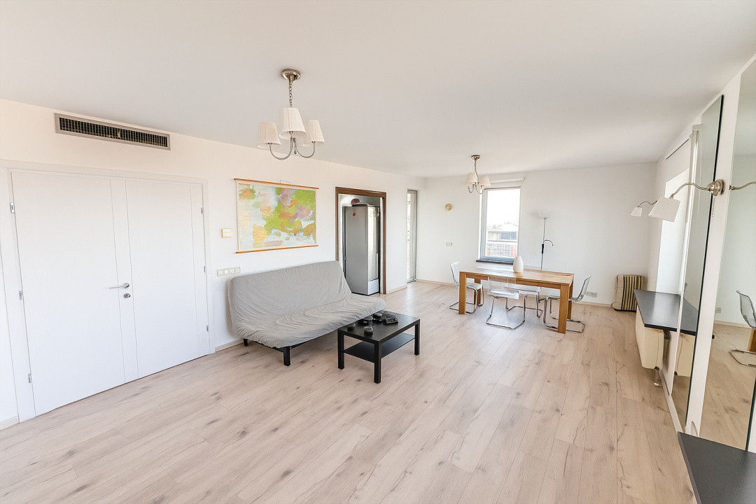 Apartament 3 camere, 108mp, etaj 20, ASMITA!Vedere panoramica spectaculoasa! 