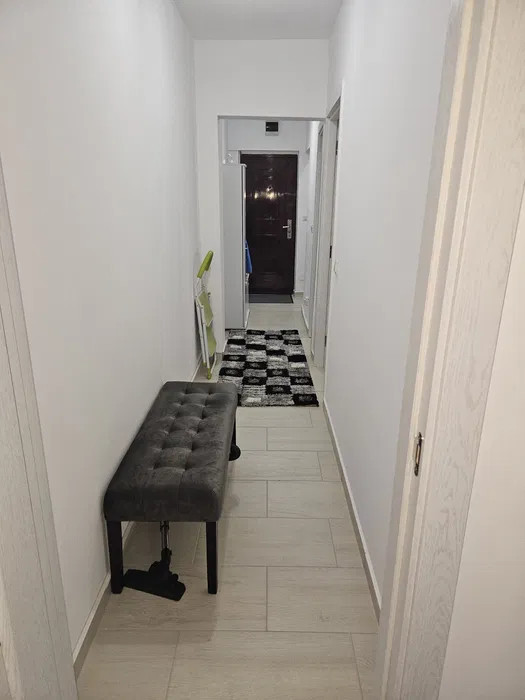 Apartament 2 camere, 42 mp utili, zona Vasile Aaron