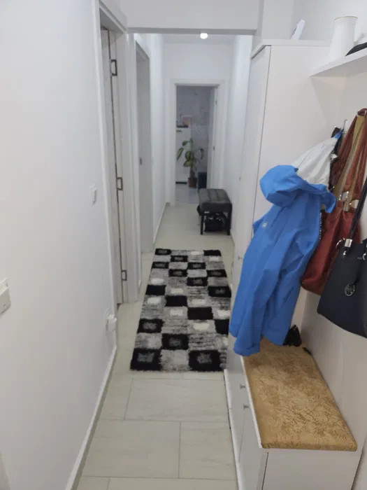 Apartament 2 camere, 42 mp utili, zona Vasile Aaron