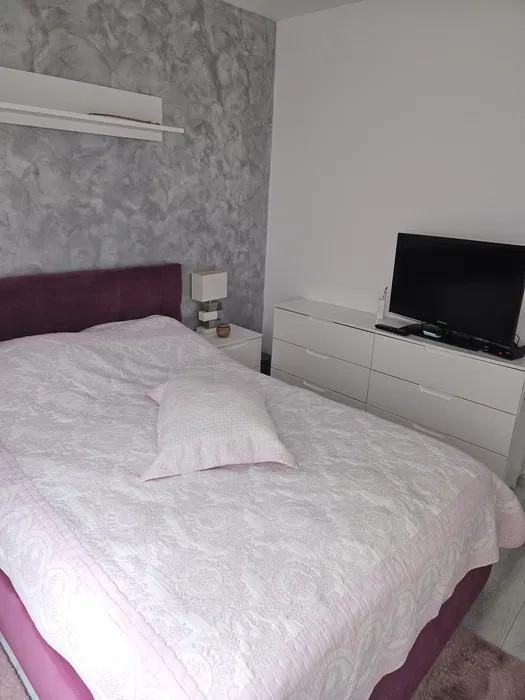 Apartament 2 camere, 42 mp utili, zona Vasile Aaron