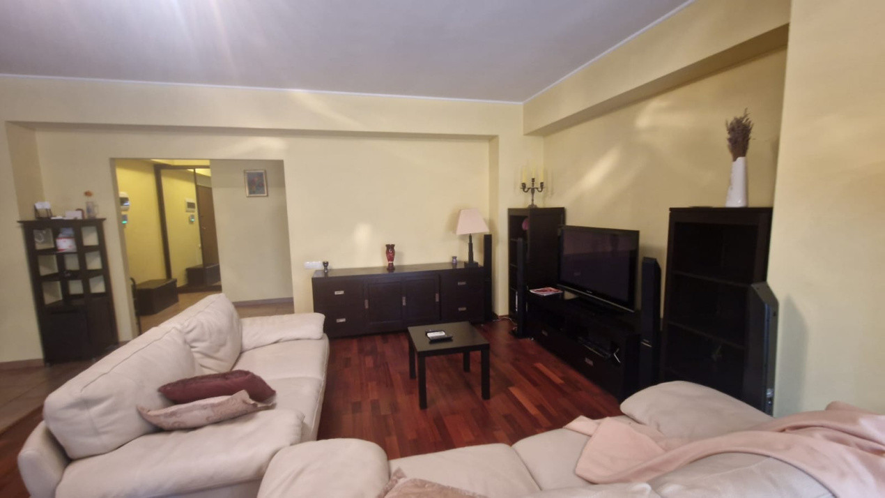 Apartament 4 camere, open space, 150mp, Central