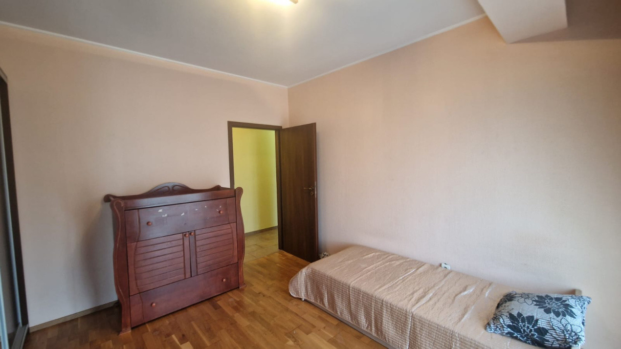 Apartament 4 camere, open space, 150mp, Central