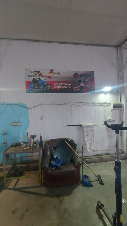 Inchiriere service auto Brașov