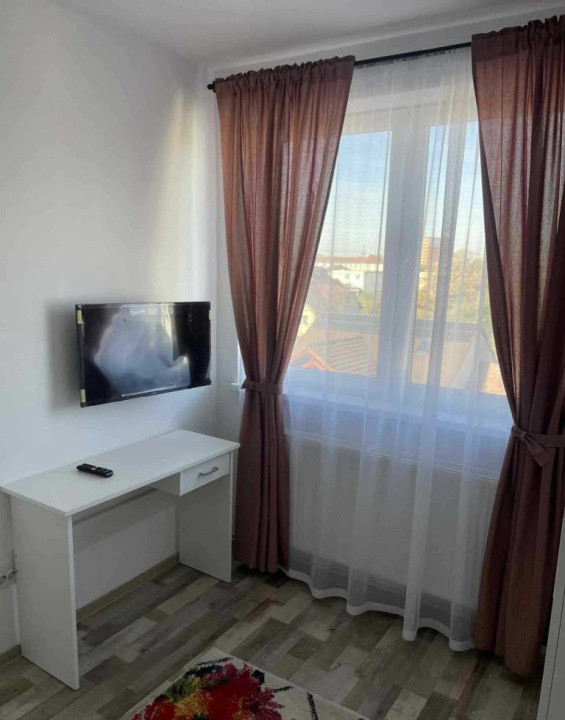 APARTAMENT 2 CAMERE-CEDONIA- PRIMA INCHIRIERE