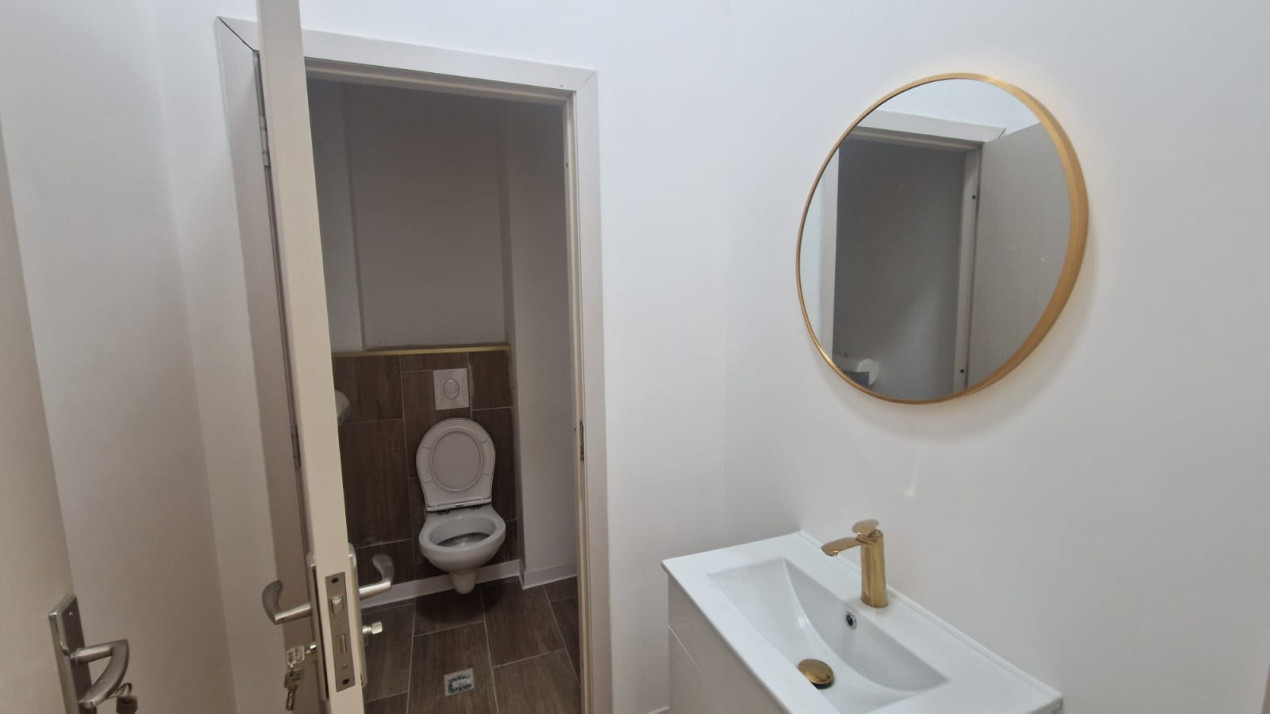 Spatiu comercial, 140mp+terasa 30mp, 1 Mai, zona Facultatea de Medicina