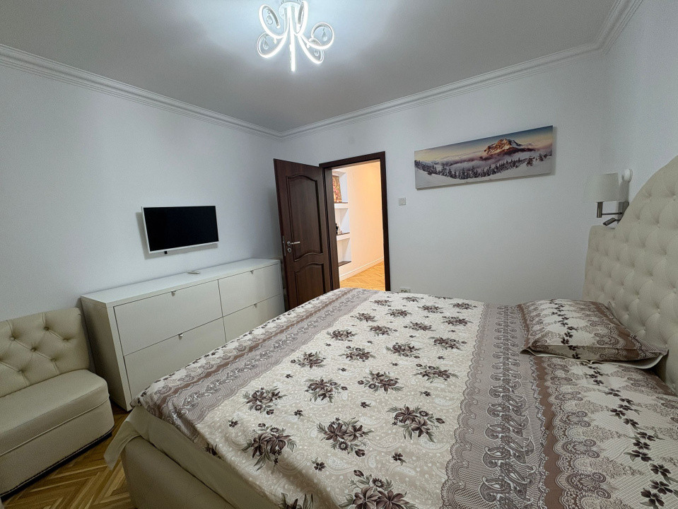 Apartament, 4 camere, 130 mp, Central, Zona Madona Dudu