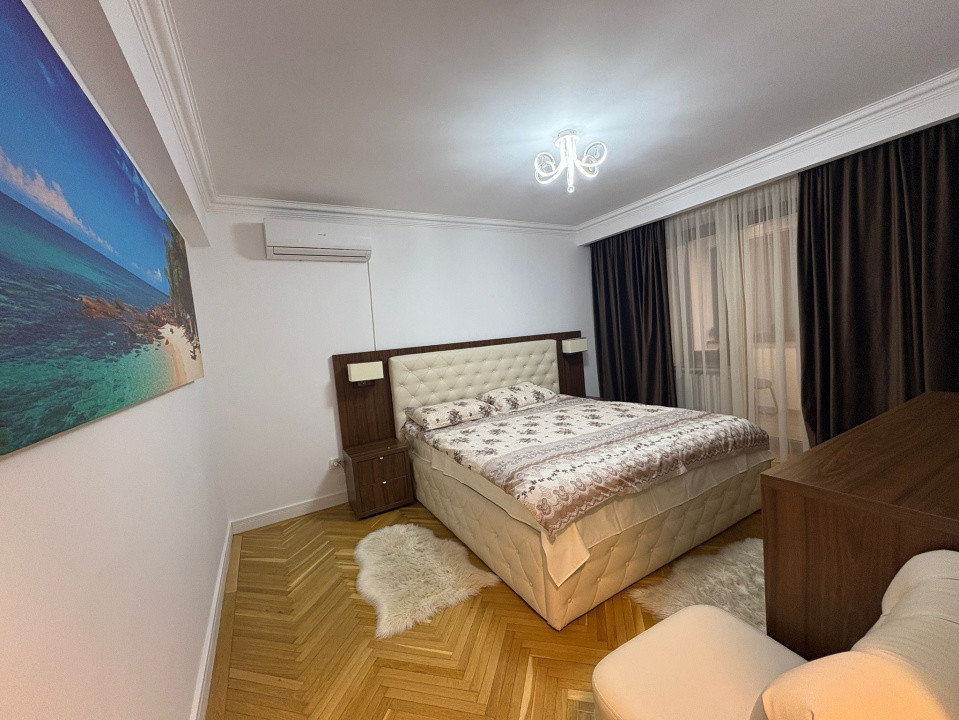 Apartament, 4 camere, 130 mp, Central, Zona Madona Dudu