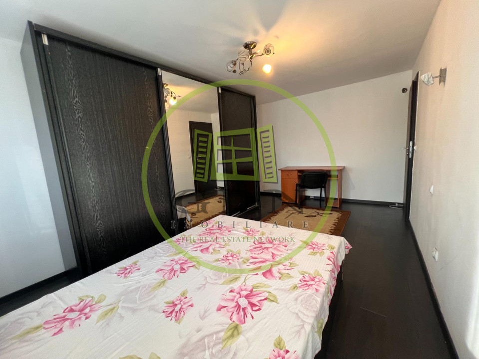 Apartament 3 camere, semidecomandat, 55.65 mp, Sarari