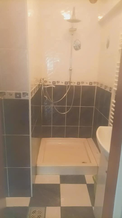 De vanzare apartament 3 camere, Fagaras 