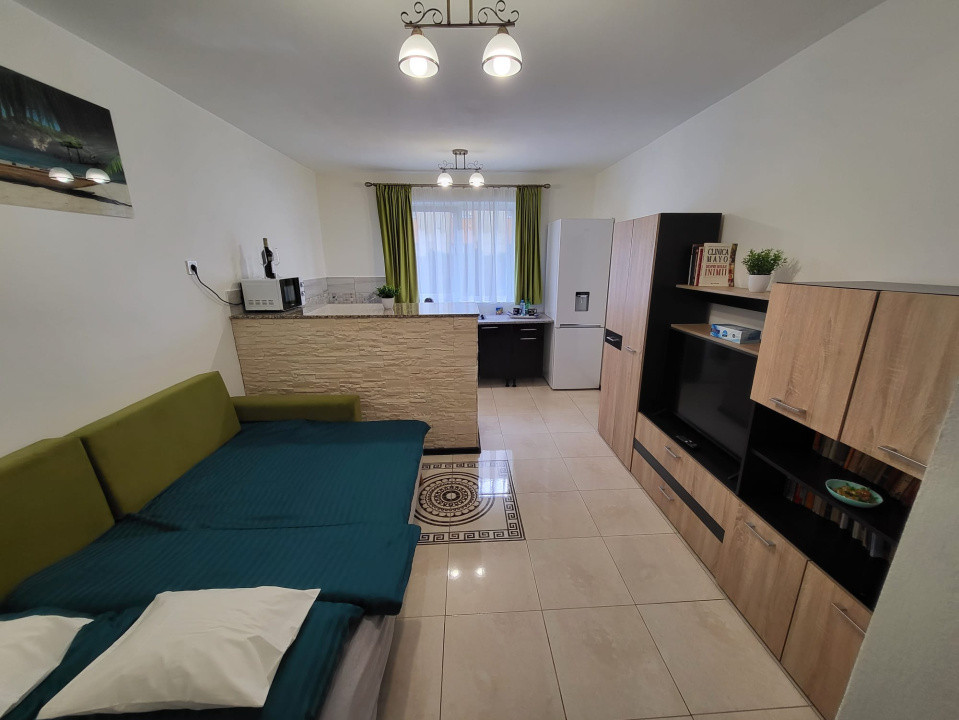Garsoniera  suprafata utila 25mp, spre vanzare in Vasile Aaron 