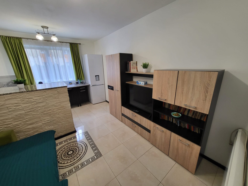 Garsoniera  suprafata utila 25mp, spre vanzare in Vasile Aaron 