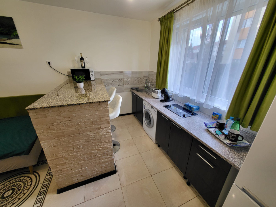 Garsoniera  suprafata utila 25mp, spre vanzare in Vasile Aaron 