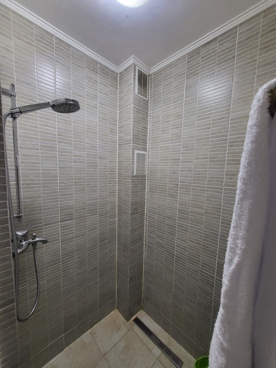 Garsoniera  suprafata utila 25mp, spre vanzare in Vasile Aaron 