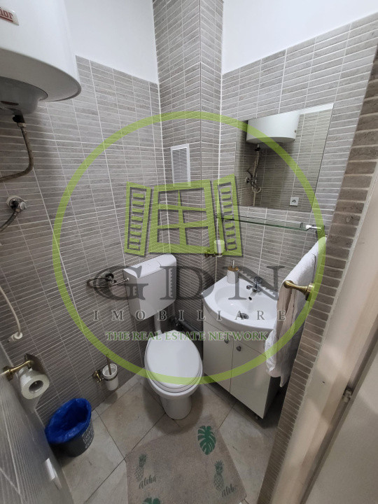 Garsoniera  suprafata utila 25mp, spre vanzare in Vasile Aaron 