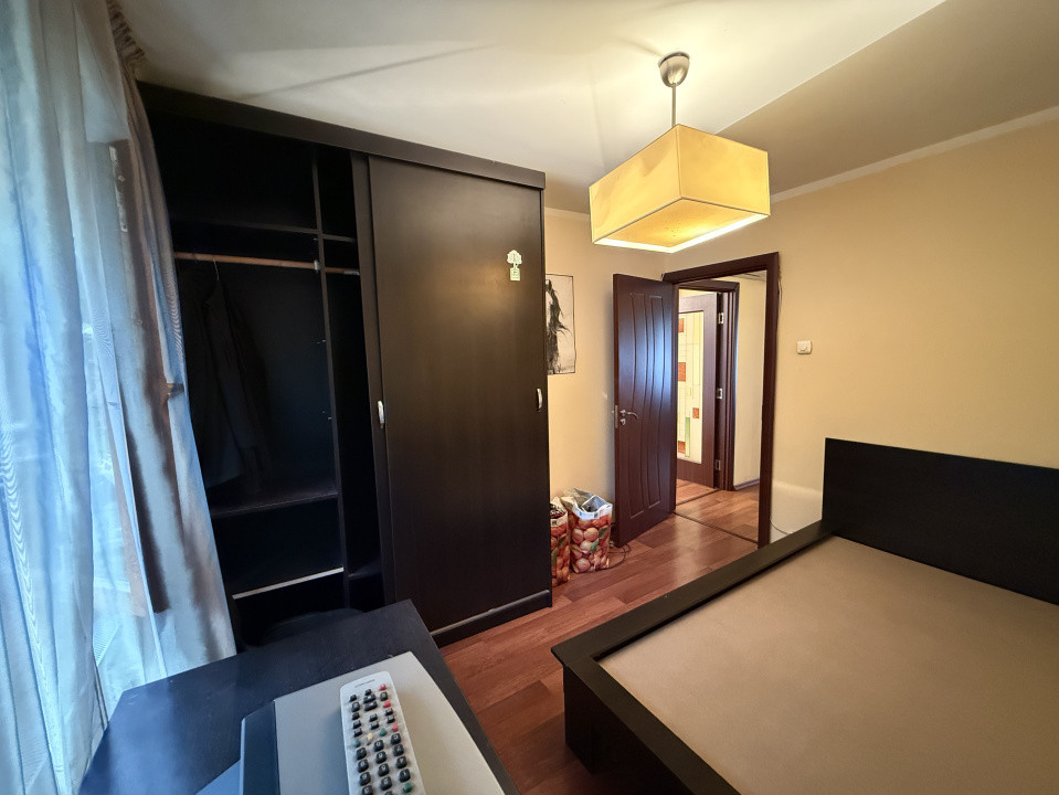 Apartament 4 camere decomandat, 82 mp , Valea Rosie, Zona Luceafarul