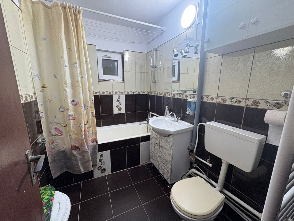 Apartament, 2 camere, 50 mp, decomandat, Cartier Rovine, Zona Arghezi