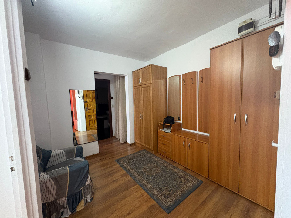 Apartament, 2 camere, 50 mp, decomandat, Cartier Rovine, Zona Arghezi
