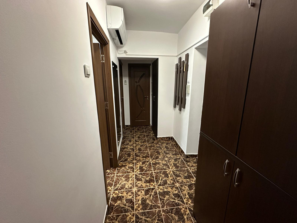 Apartament doua camere, 56mp, cartier Centru, zona Profi