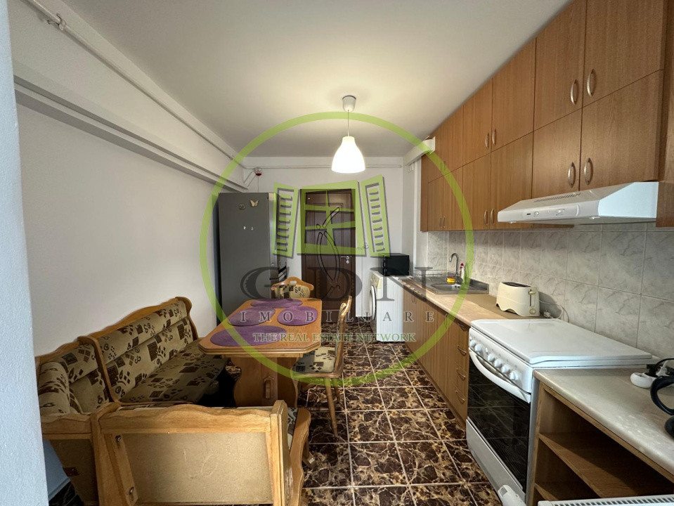 Apartament doua camere, 56mp, cartier Centru, zona Profi