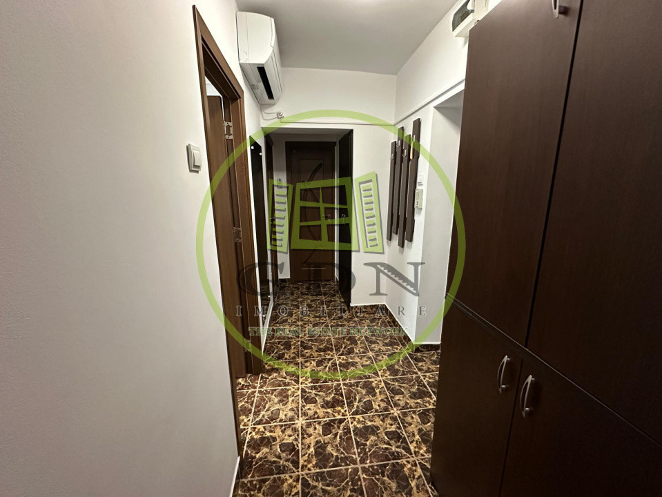 Apartament doua camere, 56mp, cartier Centru, zona Profi