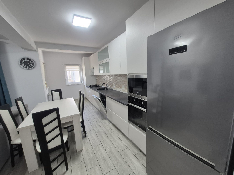 Apartament de inchiriat 3 camere PRIMA INCHIRIERE | 72 mp | Selimbar 