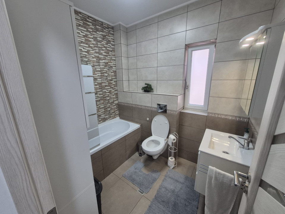 Apartament de inchiriat 3 camere PRIMA INCHIRIERE | 72 mp | Selimbar 