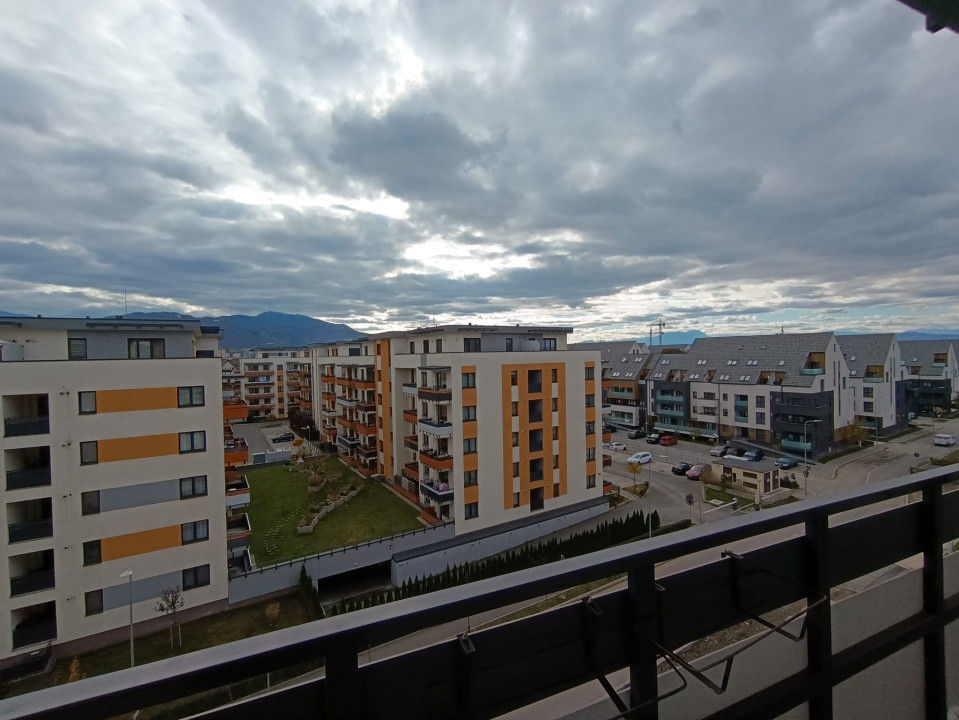 Apartament 3 camere decomandat | Parcare | Tractorul |