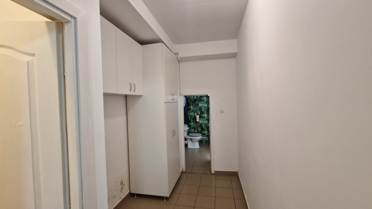 Spatiu birou, 45 mp, Central