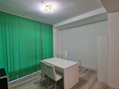 Spatiu birou, 45 mp, Central