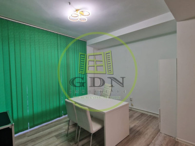 Spatiu birou, 45 mp, Central