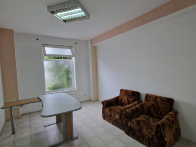 Spatiu birou, 19mp, Central