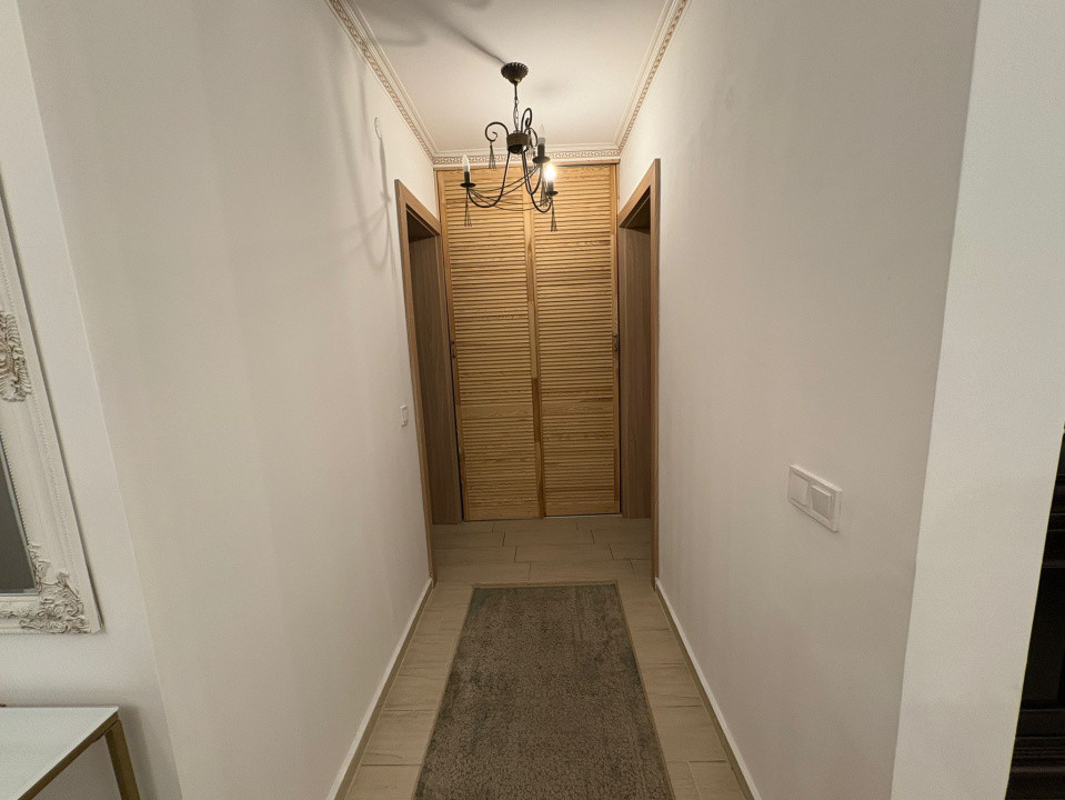 Apartament, 2 camere, 55 mp, decomandat, Cartier Craiovita, Zona Han Craiovita