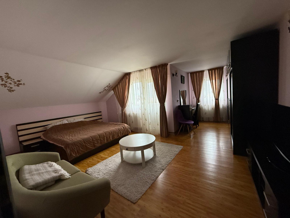 Casa D+P+M, 713 MP teren, 300 MP utili, Carcea, zona Metro 