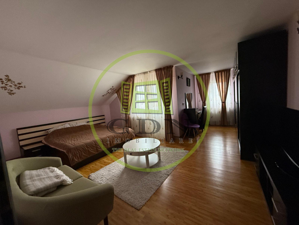 Casa D+P+M, 713 MP teren, 300 MP utili, Carcea, zona Metro 