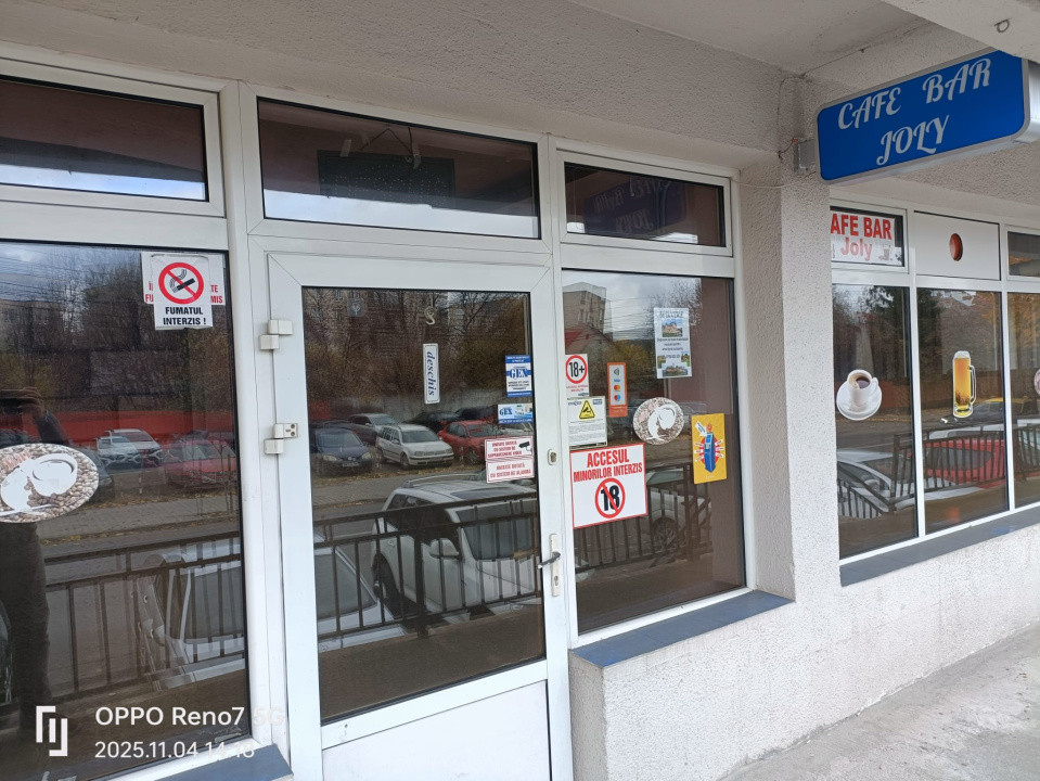 Spațiu comercial de vânzare  sau închiriat.