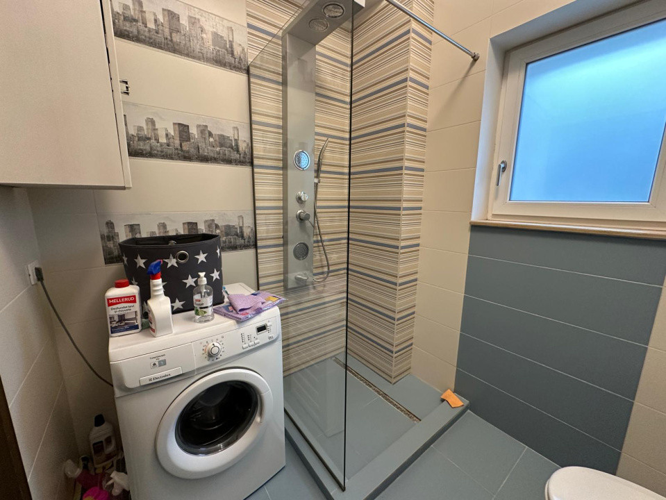 Apartament 3 camere, 90 mp, cartier centru, zona Biserica Sfintii Apostoli