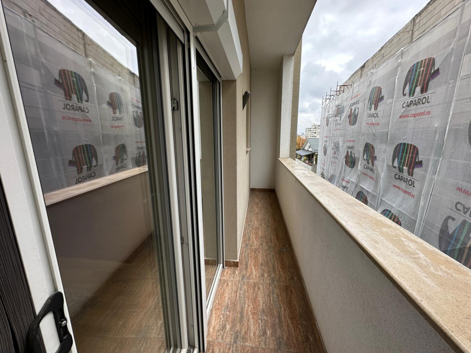 Apartament 3 camere, 90 mp, cartier centru, zona Biserica Sfintii Apostoli