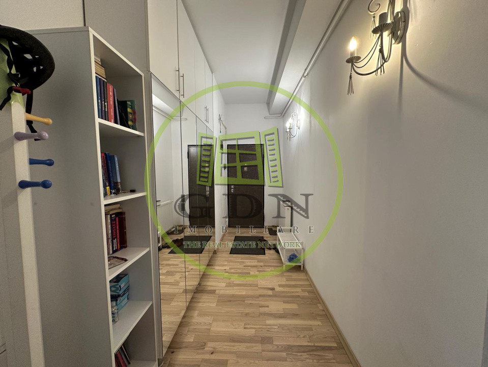 Apartament 3 camere, 90 mp, cartier centru, zona Biserica Sfintii Apostoli