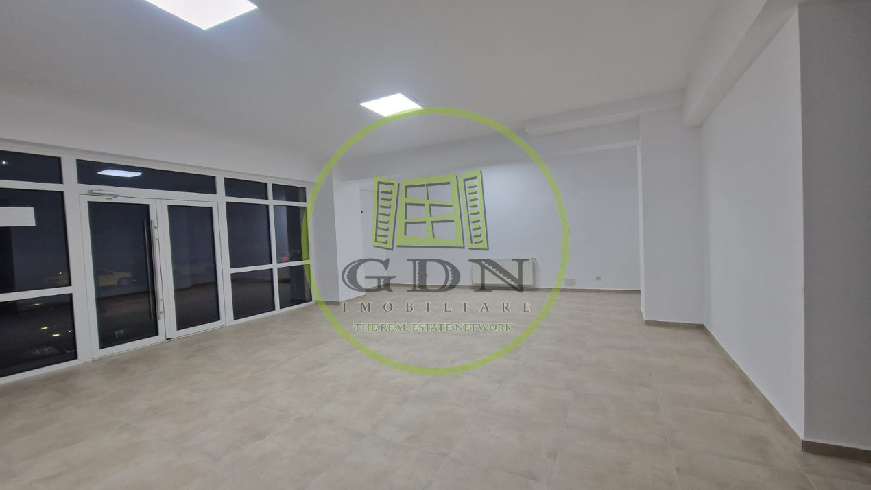 Spatiu comercial, 91mp, Rovine, zona Garii