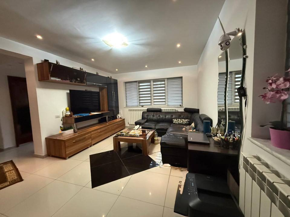 Casa S+P+1, 329 MP teren, 118,6 MP utili, Carcea, zona Selgros