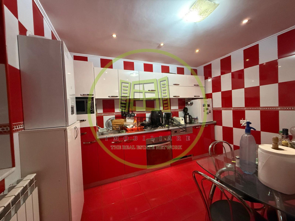 Casa S+P+1, 329 MP teren, 118,6 MP utili, Carcea, zona Selgros