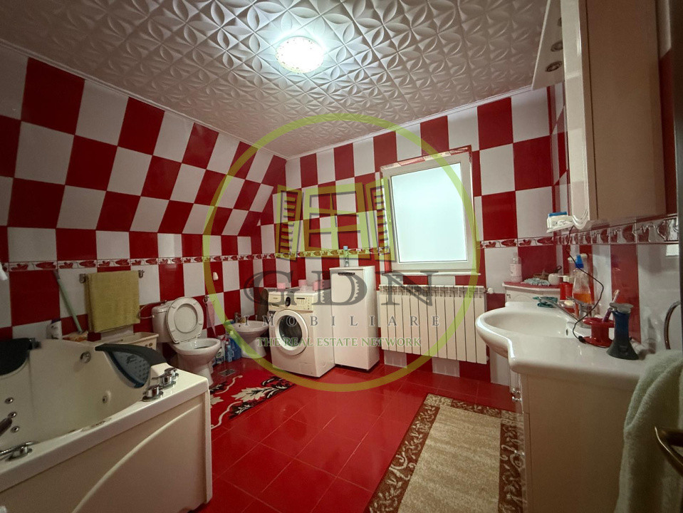 Casa S+P+1, 329 MP teren, 118,6 MP utili, Carcea, zona Selgros