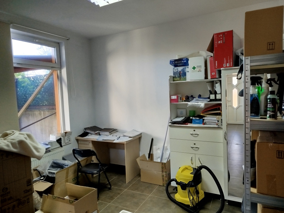 Spațiu comercial cu o suprafață de 89 mp