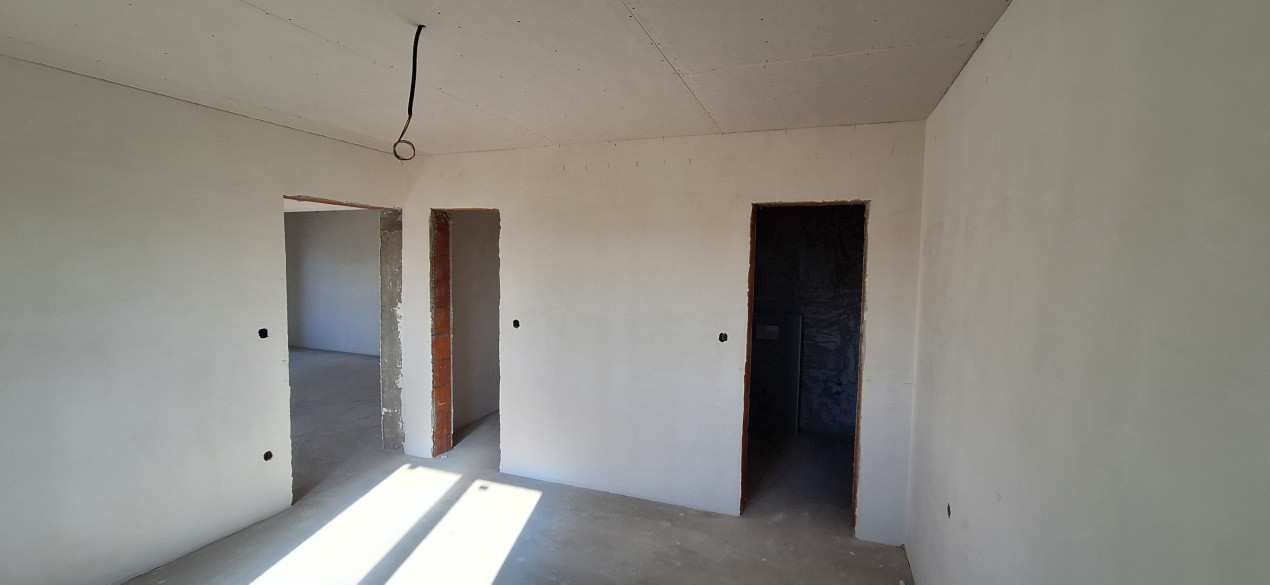 Casă individuală de vânzare, semifinisată, Sântandrei