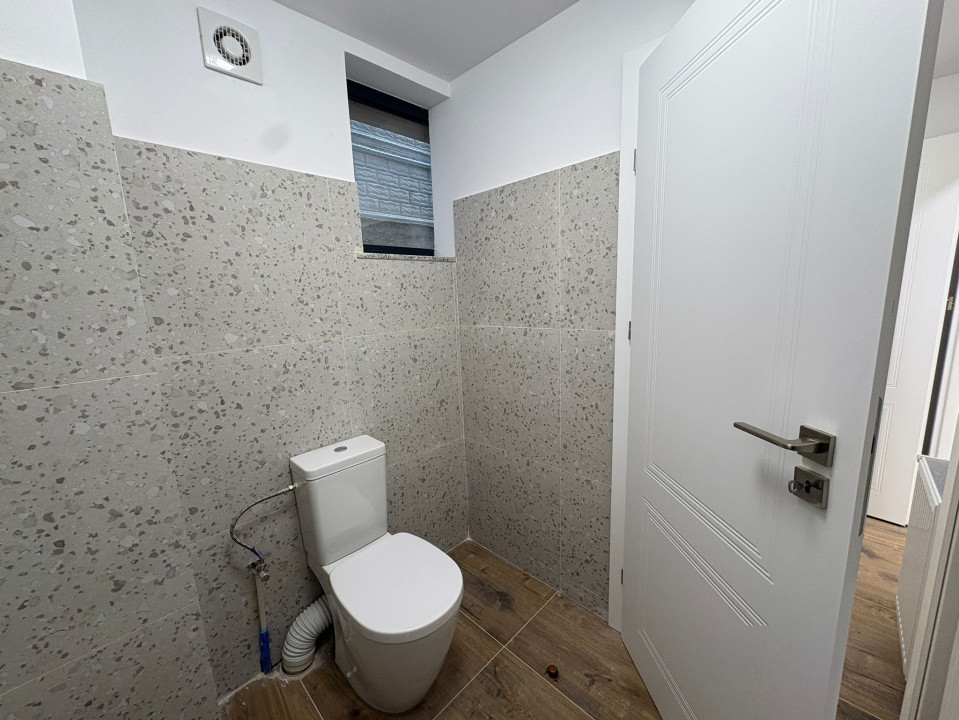 Cabinete Medicale, 225 mp, Cartier 1 Mai, Zona Medicina Veche