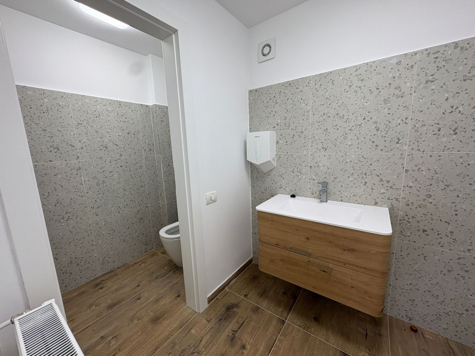 Cabinete Medicale, 225 mp, Cartier 1 Mai, Zona Medicina Veche