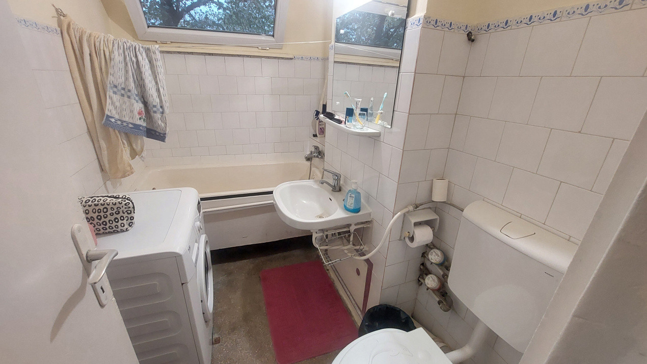 Apartament doua camere semidecomandat, etajul 3, Brazda zona Simplon