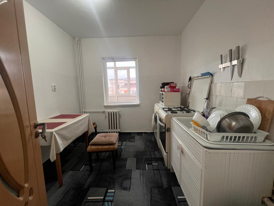 Apartament 2 camere, decomandat, 49 mp, Brazda lui Novac, zona Scoala nr. 23