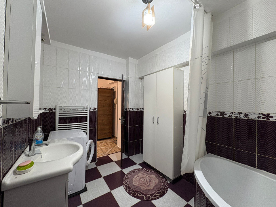 Apartament 2 camere, decomandat, 58 mp, cartier Cornitoiu, Zona Profi